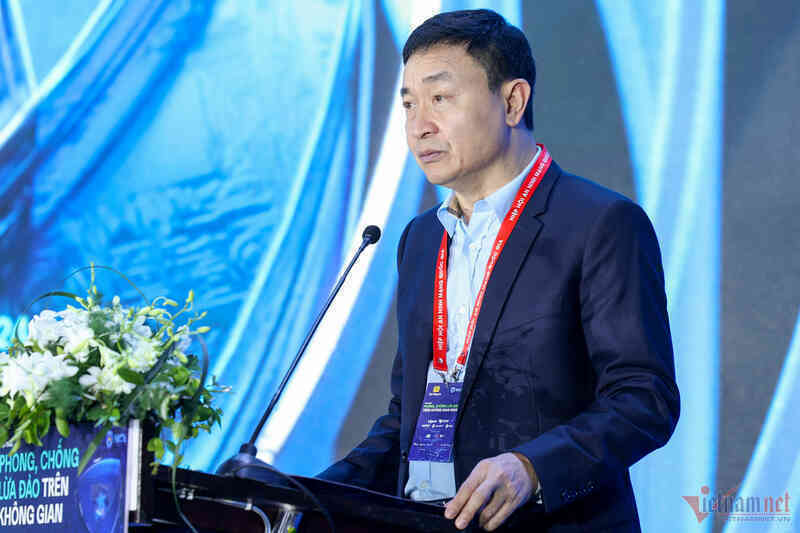 W-ong nguyen minh chinh A05 1.jpg