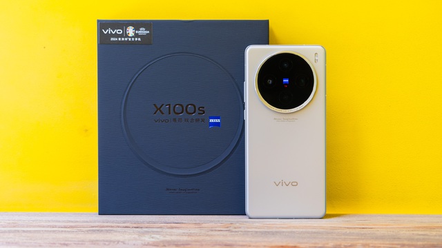 vivo ra mắt smartphone chip Dimensity 9300+ đầu tiên: Hiệu năng mạnh hơn Snapdragon 8s Gen 3, chống nước IP69, giá từ 14 triệu đồng