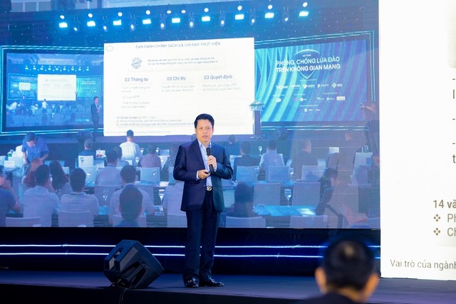 Phó Thống đốc NHNN: Ngân hàng Nhà nước tiếp tục làm sạch dữ liệu người dùng để chống lừa đảo trên không gian mạng