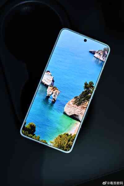 Meizu ra mắt smartphone cuối cùng: Thiết kế viền siêu mỏng, đẹp hơn Sony, chip Snapdragon 8 Gen 2, giá chỉ hơn 9 triệu đồng- Ảnh 2. Meizu ra mắt smartphone cuối cùng: Thiết kế viền siêu mỏng, đẹp hơn Sony, chip Snapdragon 8 Gen 2, giá chỉ hơn 9 triệu đồng- Ảnh 2.