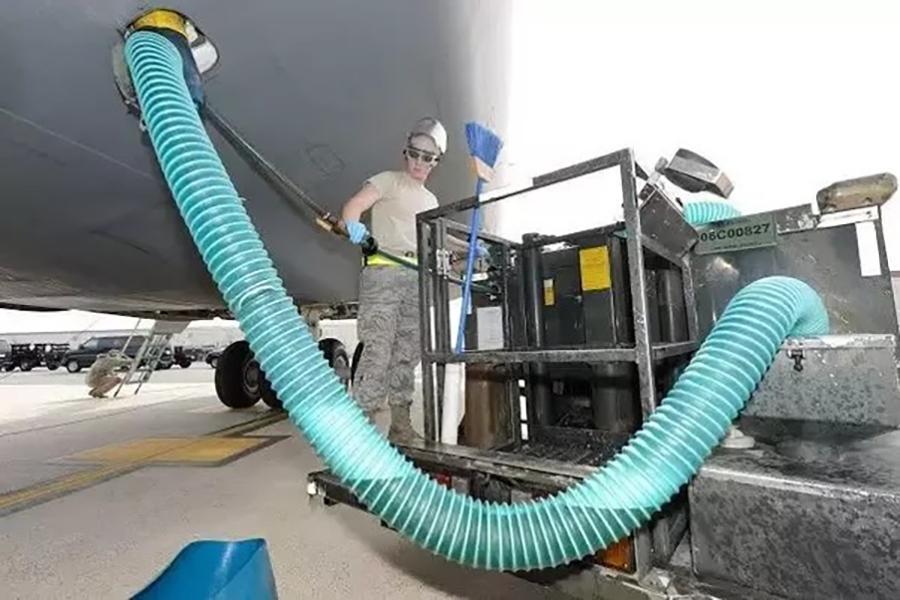 Bồn cầu máy bay khác biệt gì so với bồn cầu dưới đất?- Ảnh 2. Bồn cầu máy bay khác biệt gì so với bồn cầu dưới đất?- Ảnh 2.