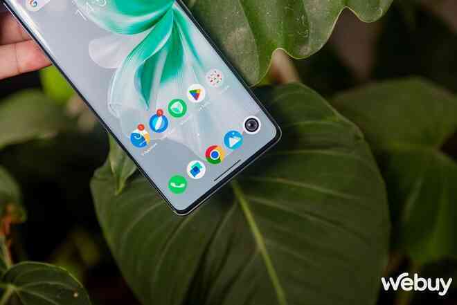 Cận cảnh vivo V30 Series: Thiết kế siêu mỏng ấn tượng, cắt bớt camera nhưng phóng to đèn trợ sáng liệu có tạo nên sự khác biệt?- Ảnh 36. Cận cảnh vivo V30 Series: Thiết kế siêu mỏng ấn tượng, cắt bớt camera nhưng phóng to đèn trợ sáng liệu có tạo nên sự khác biệt?- Ảnh 36.