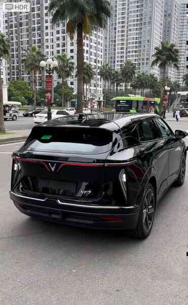 VinFast VF 7 đi 600km rẻ hơn 150 triệu so với giá mới, người bán khẳng định đây là chiếc cũ đầu tiên trên thị trường- Ảnh 2. VinFast VF 7 đi 600km rẻ hơn 150 triệu so với giá mới, người bán khẳng định đây là chiếc cũ đầu tiên trên thị trường- Ảnh 2.