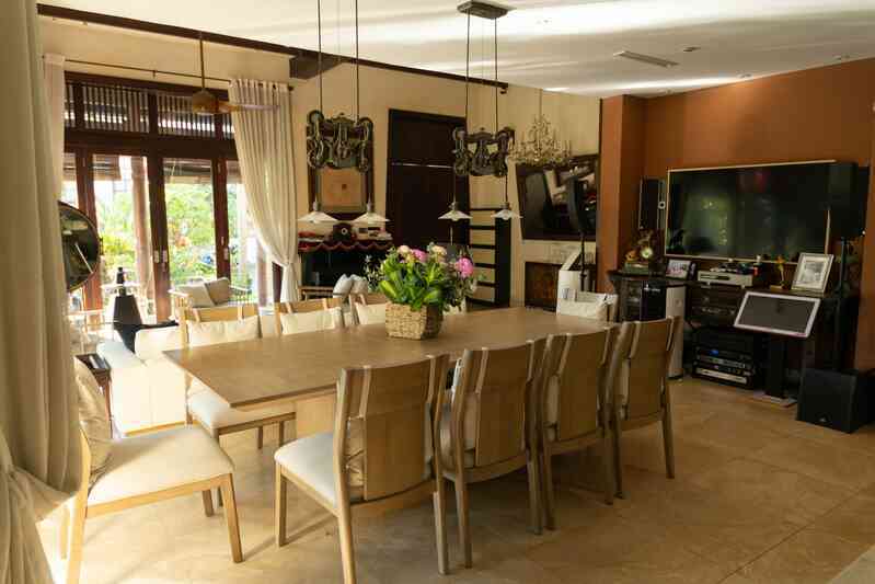 Biệt thự nhà vườn gần 20 năm tuổi của HH Hà Kiều Anh: Phong vị Á Đông cổ kính, khẳng định không bao giờ bán- Ảnh 9. Biệt thự nhà vườn gần 20 năm tuổi của HH Hà Kiều Anh: Phong vị Á Đông cổ kính, khẳng định không bao giờ bán- Ảnh 9.