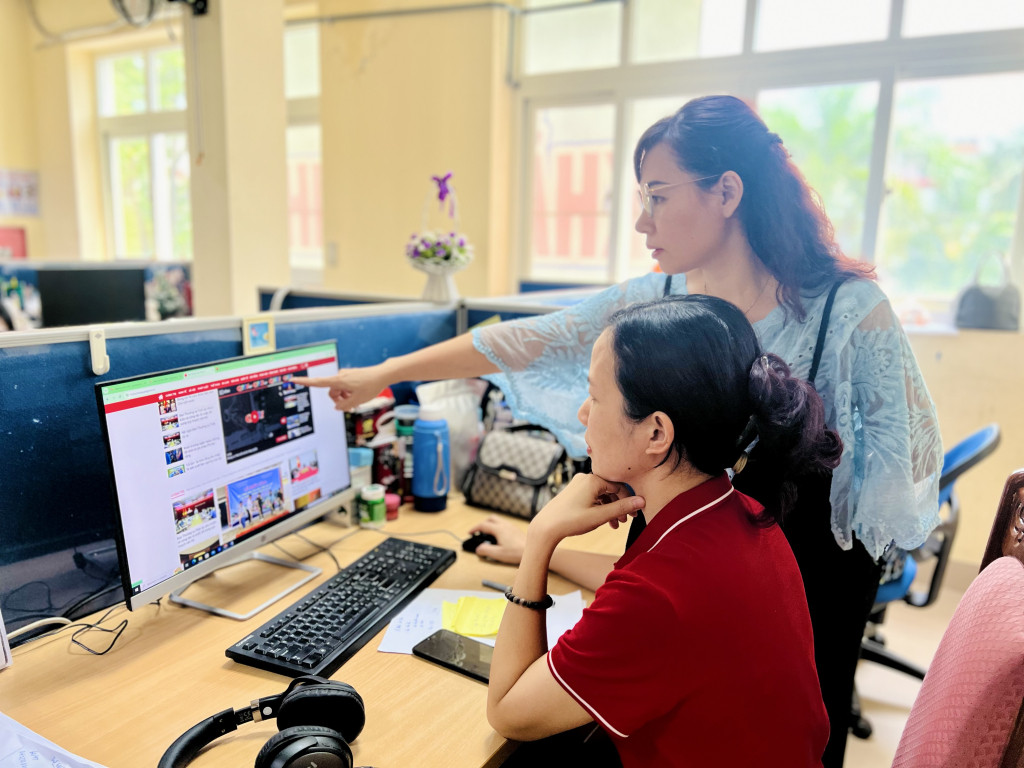 Phát thanh Quảng Ninh được đưa lên phát trực tuyến trên website Baoquangninh.vn.