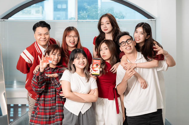 "Người bạn" đa năng với Gen Z chỉ có thể là smartphone
