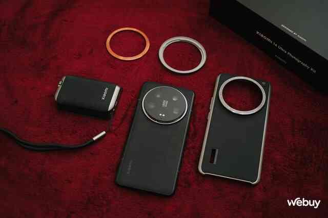 Mở hộp Xiaomi 14 Ultra chính hãng kèm bộ phụ kiện chụp ảnh cực chất: Máy ảnh compact giá hơn 30 triệu đồng dành cho các "dân chơi" Việt- Ảnh 19. Mở hộp Xiaomi 14 Ultra chính hãng kèm bộ phụ kiện chụp ảnh cực chất: Máy ảnh compact giá hơn 30 triệu đồng dành cho các "dân chơi" Việt- Ảnh 19.