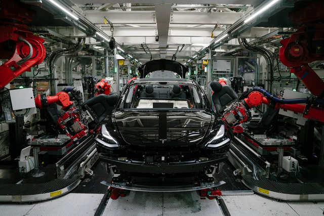 Tesla tung chiêu bài "mời" khách Trung Quốc tham quan nhà máy ở Mỹ