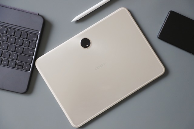 OPPO sắp ra mắt máy tính bảng cao cấp cạnh tranh iPad Pro: Thiết kế đẹp, chip Snapdragon 8 Gen 3, màn hình 12 inch, sạc 67W