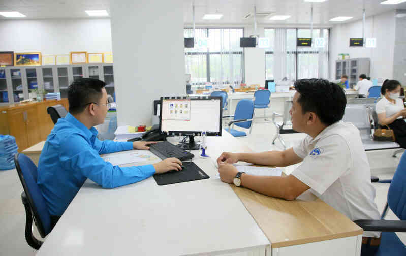 Sớm trở thành hình mẫu về chuyển đổi số toàn diện