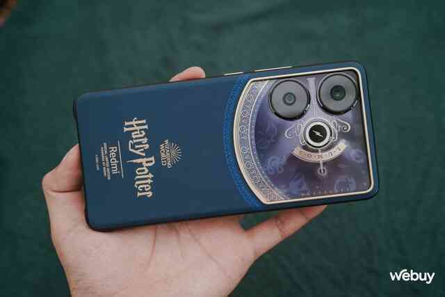 Trên tay điện thoại Xiaomi Harry Potter cho các Potterheads: Giá gần 11 triệu đồng nhưng "đáng từng đồng"- Ảnh 28. Trên tay điện thoại Xiaomi Harry Potter cho các Potterheads: Giá gần 11 triệu đồng nhưng "đáng từng đồng"- Ảnh 28.
