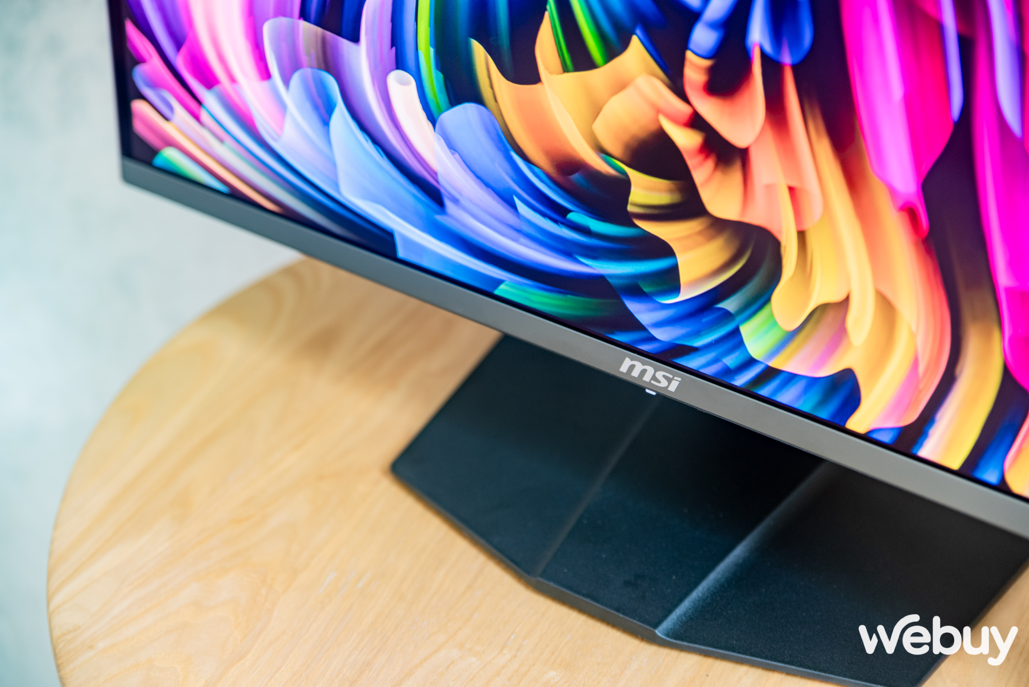 Cùng “soi" màn hình gaming MSI MPG 271QRX, ngoài 2K 360Hz thì có gì mà lên tới 30 triệu đồng- Ảnh 8. Cùng “soi" màn hình gaming MSI MPG 271QRX, ngoài 2K 360Hz thì có gì mà lên tới 30 triệu đồng- Ảnh 8.
