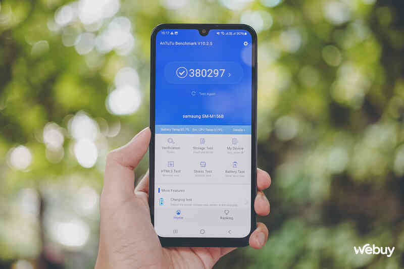 Smartphone 5G đáng mua nhất của Samsung: Thiết kế siêu bền bỉ, pin khủng 6000mAh, có tính năng bảo mật Knox, giá chỉ hơn 4 triệu đồng- Ảnh 21. Smartphone 5G đáng mua nhất của Samsung: Thiết kế siêu bền bỉ, pin khủng 6000mAh, có tính năng bảo mật Knox, giá chỉ hơn 4 triệu đồng- Ảnh 21.