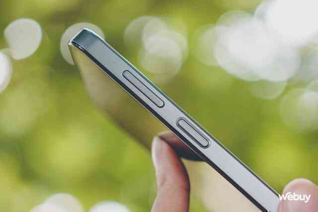 Smartphone 5G đáng mua nhất của Samsung: Thiết kế siêu bền bỉ, pin khủng 6000mAh, có tính năng bảo mật Knox, giá chỉ hơn 4 triệu đồng- Ảnh 9. Smartphone 5G đáng mua nhất của Samsung: Thiết kế siêu bền bỉ, pin khủng 6000mAh, có tính năng bảo mật Knox, giá chỉ hơn 4 triệu đồng- Ảnh 9.