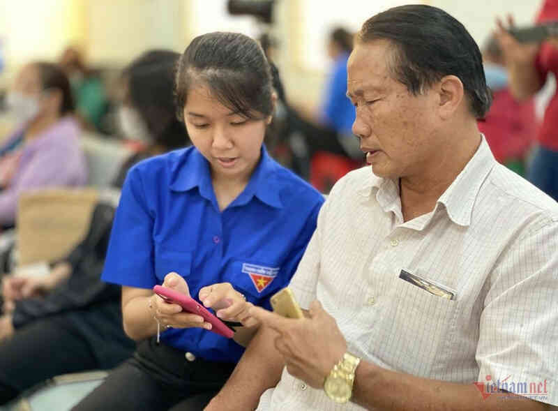 W-huong-dan-su-dung-dich-vu-cong-truc-tuyen-1-393-1.jpg
