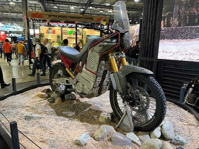 Cận cảnh chiếc xe máy điện đầu tiên của Royal Enfield- Ảnh 2. Cận cảnh chiếc xe máy điện đầu tiên của Royal Enfield- Ảnh 2.