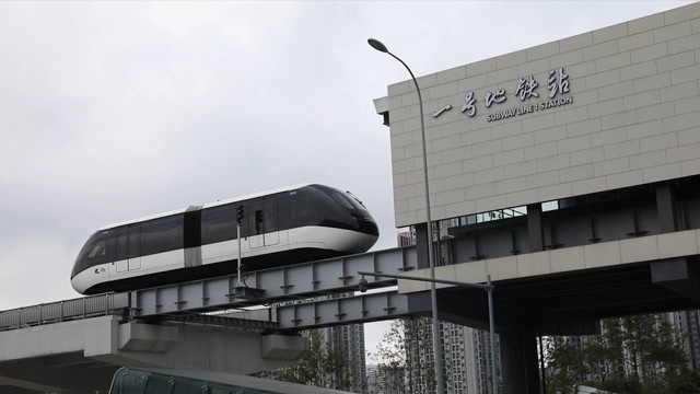 Tham vọng BYD không dừng ở xe điện hay biên giới Trung Quốc: Bắt đầu làm tàu điện trên cao từ năm 2016, 1 tiếng sạc đi được 200km, vừa xuất xưởng 1 lô 5 toa đi Brazil