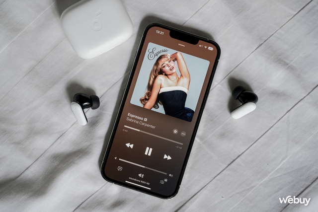 Trên tai Soundcore R50i bản chống ồn: Giá 500.000đ nhưng tính năng đáng tiền triệu, có thứ rất hay mà siêu phẩm WF-1000XM5 đã bị Sony cắt giảm- Ảnh 13. Trên tai Soundcore R50i bản chống ồn: Giá 500.000đ nhưng tính năng đáng tiền triệu, có thứ rất hay mà siêu phẩm WF-1000XM5 đã bị Sony cắt giảm- Ảnh 13.