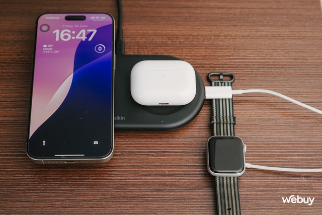 Đế sạc không dây cực xịn cho người dùng "hệ Táo": Thương hiệu có tiếng được Apple tin tưởng, 2 trong 1 nhưng lại sạc được tới 3 thiết bị cùng lúc- Ảnh 10. Đế sạc không dây cực xịn cho người dùng "hệ Táo": Thương hiệu có tiếng được Apple tin tưởng, 2 trong 1 nhưng lại sạc được tới 3 thiết bị cùng lúc- Ảnh 10.