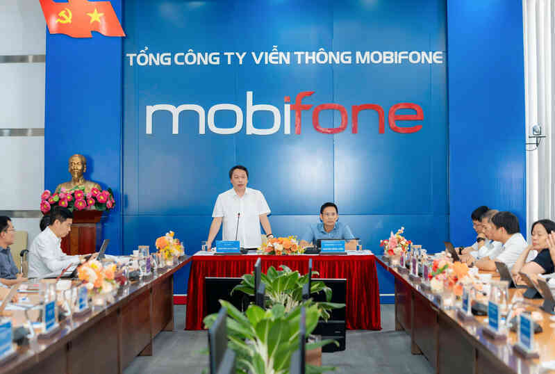 Giữ vững viễn thông, tiến vào không gian mới