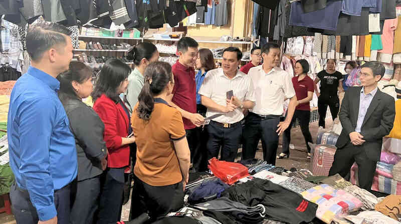 Tiếp tục đẩy mạnh chuyển đổi số tạo đà phát triển kinh tế-xã hội