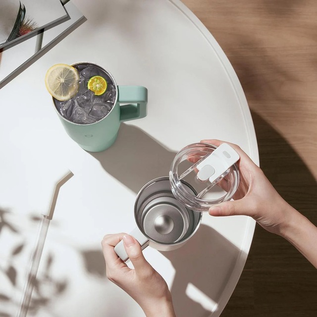 Xiaomi ra mắt bình giữ nhiệt: Thép không gỉ 316L, giữ nhiệt trong 6 giờ, giá 350.000 đồng- Ảnh 2. Xiaomi ra mắt bình giữ nhiệt: Thép không gỉ 316L, giữ nhiệt trong 6 giờ, giá 350.000 đồng- Ảnh 2.