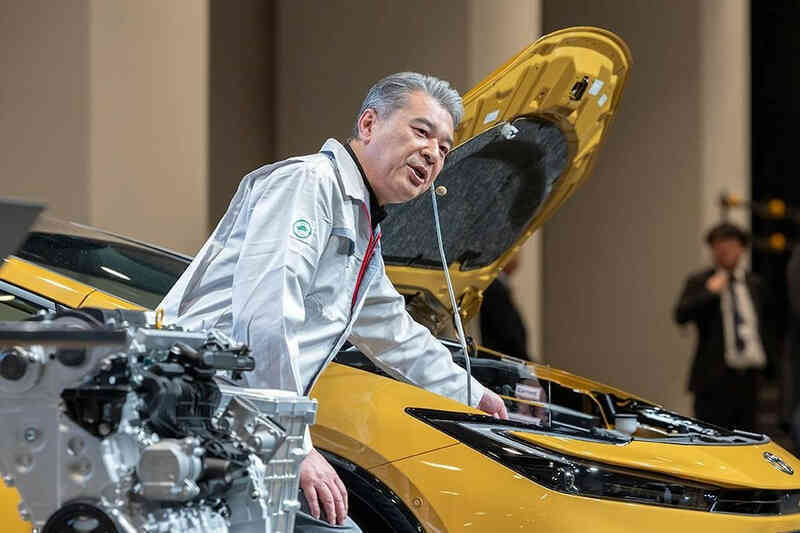 Đừng mong Toyota đổ tiền tấn cho xe điện, đây mới là thứ hãng đang 'đặt cược': Vừa lợi nhuận cao, tiết kiệm nhiên liệu lại vẫn đạt mục tiêu hạn chế phát thải