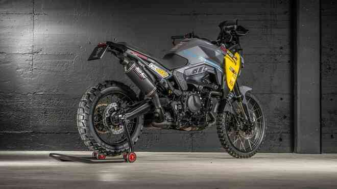 Sẽ như thế nào nếu BMW F 900 GS 2024 lột xác thành 'chiến binh enduro'?- Ảnh 2. Sẽ như thế nào nếu BMW F 900 GS 2024 lột xác thành 'chiến binh enduro'?- Ảnh 2.