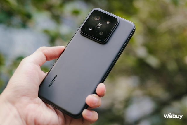 Xiaomi 15 lộ cấu hình: Flagship Android nhỏ-nhẹ cấu hình khủng, camera xịn, pin "trâu"