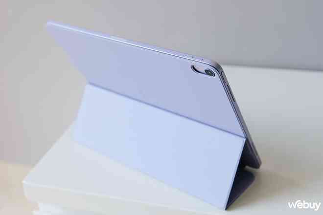 Mẫu iPad lần đầu tiên xuất hiện trên thế giới: Màn hình 13 inch, chip M2 cực mạnh mà giá chỉ từ 16,9 triệu đồng- Ảnh 21. Mẫu iPad lần đầu tiên xuất hiện trên thế giới: Màn hình 13 inch, chip M2 cực mạnh mà giá chỉ từ 16,9 triệu đồng- Ảnh 21.