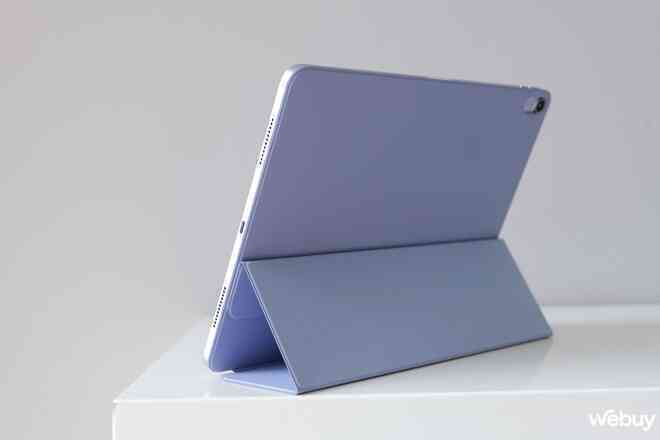 Mẫu iPad lần đầu tiên xuất hiện trên thế giới: Màn hình 13 inch, chip M2 cực mạnh mà giá chỉ từ 16,9 triệu đồng- Ảnh 23. Mẫu iPad lần đầu tiên xuất hiện trên thế giới: Màn hình 13 inch, chip M2 cực mạnh mà giá chỉ từ 16,9 triệu đồng- Ảnh 23.