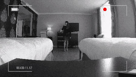 5 cách phát hiện camera quay lén ở bất cứ đâu, chị em phụ nữ đặc biệt nên biết: Chỉ cần có chiếc điện thoại bên cạnh là có thể bảo vệ bản thân- Ảnh 2. 5 cách phát hiện camera quay lén ở bất cứ đâu, chị em phụ nữ đặc biệt nên biết: Chỉ cần có chiếc điện thoại bên cạnh là có thể bảo vệ bản thân- Ảnh 2.