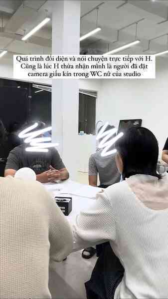 NÓNG: Châu Bùi bị quay lén trong WC của 1 studio chụp ảnh, thủ đoạn gắn camera rất tinh vi!- Ảnh 11. NÓNG: Châu Bùi bị quay lén trong WC của 1 studio chụp ảnh, thủ đoạn gắn camera rất tinh vi!- Ảnh 11.