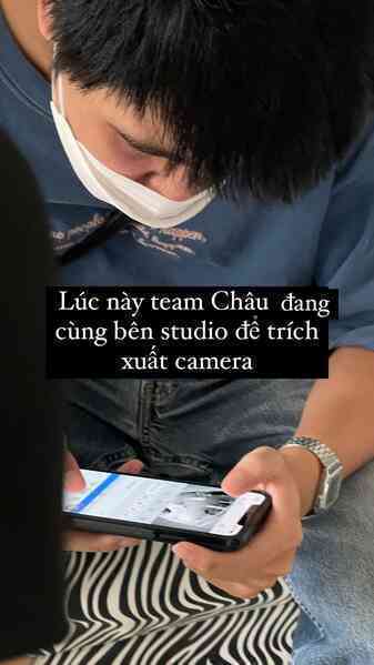 NÓNG: Châu Bùi bị quay lén trong WC của 1 studio chụp ảnh, thủ đoạn gắn camera rất tinh vi!- Ảnh 8. NÓNG: Châu Bùi bị quay lén trong WC của 1 studio chụp ảnh, thủ đoạn gắn camera rất tinh vi!- Ảnh 8.