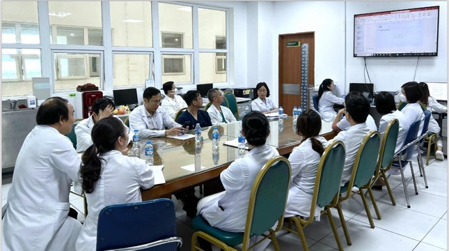 Kỳ tích y khoa: Điều trị ca bệnh hiếm đầu tiên tại Việt Nam, cả thế giới chỉ có 10 ca- Ảnh 2. Kỳ tích y khoa: Điều trị ca bệnh hiếm đầu tiên tại Việt Nam, cả thế giới chỉ có 10 ca- Ảnh 2.