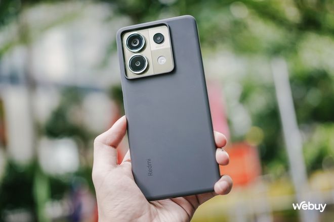 Trên tay Redmi Note 13 Pro 5G Trên tay Redmi Note 13 Pro 5G