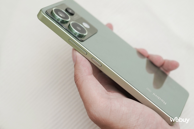 Trên tay Redmi Note 13 Pro 5G Trên tay Redmi Note 13 Pro 5G