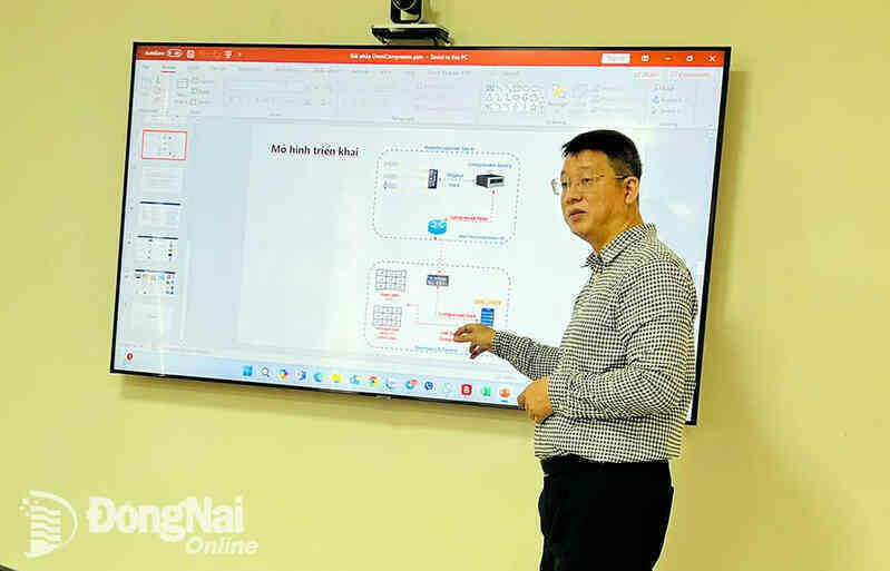 Các chuyên gia thông tin về dữ liệu số chia sẻ tại hội nghị. Ảnh: CTV