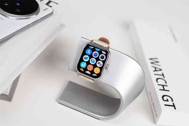 Lại xuất hiện đồng hồ giống Apple Watch: Hỗ trợ eSIM, pin 21 ngày, tích hợp AI, giá chỉ 2,8 triệu đồng- Ảnh 4. Lại xuất hiện đồng hồ giống Apple Watch: Hỗ trợ eSIM, pin 21 ngày, tích hợp AI, giá chỉ 2,8 triệu đồng- Ảnh 4.