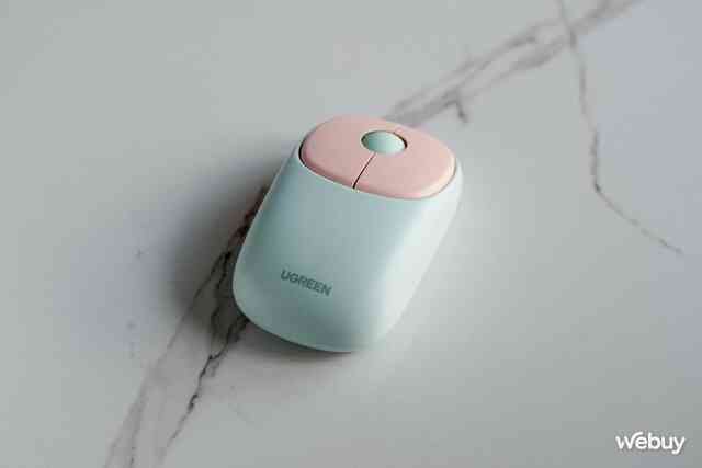 Dùng thử chuột Bluetooth Ugreen: Màu đẹp lạ, nút yên tĩnh, pin 3 tháng, cách cắm sạc người dùng Apple Magic Mouse muốn cũng không có- Ảnh 2. Dùng thử chuột Bluetooth Ugreen: Màu đẹp lạ, nút yên tĩnh, pin 3 tháng, cách cắm sạc người dùng Apple Magic Mouse muốn cũng không có- Ảnh 2.