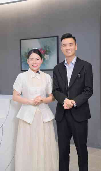 Sau 40 tiếng livestream, Quyền Leo Daily tuyên bố lỗ vốn, không thể đạt 150 tỷ, doanh thu cuối cùng: 80 tỷ!