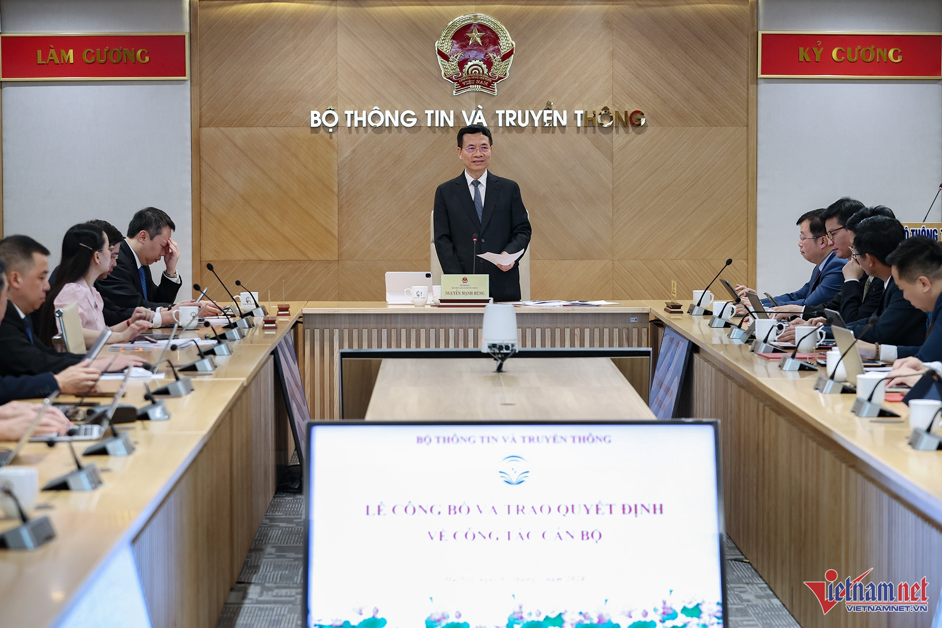 Bộ TT&TT thay đổi nhân sự lãnh đạo tại 7 cơ quan, đơn vị