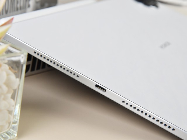 Cận cảnh mẫu máy tính bảng OLED 12 inch mỏng nhẹ như iPad Pro M4, chip Snapdragon 8s Gen 3 mạnh mẽ mà giá chỉ hơn 10 triệu đồng- Ảnh 10. Cận cảnh mẫu máy tính bảng OLED 12 inch mỏng nhẹ như iPad Pro M4, chip Snapdragon 8s Gen 3 mạnh mẽ mà giá chỉ hơn 10 triệu đồng- Ảnh 10.