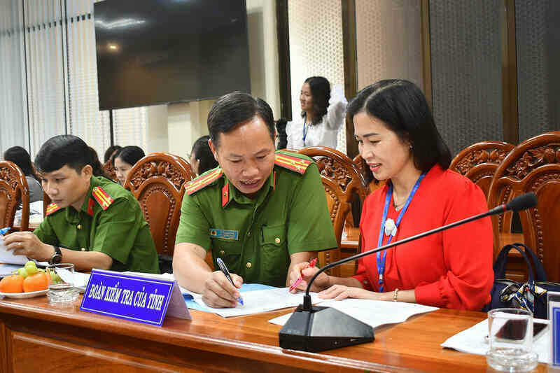 Đoàn kiểm tra CCHC của tỉnh kiểm tra về việc thực hiện đề án 06 tại TP.Bà Rịa.