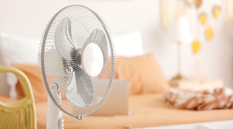 Dùng quạt 3 cánh hay 5 cánh thì mát hơn? Thì ra bấy lâu rất nhiều người hiểu sai