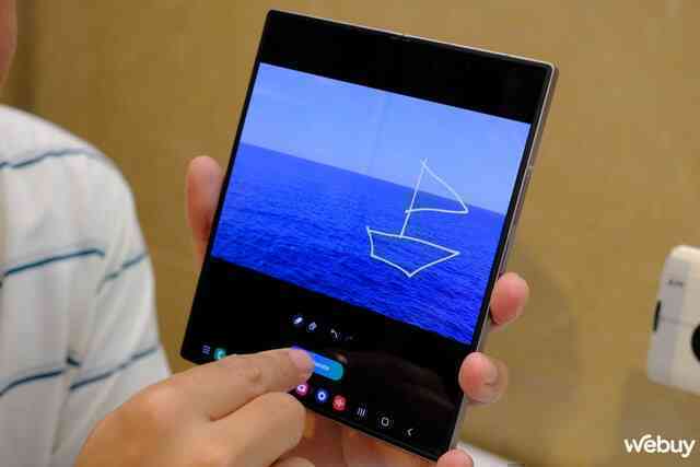 Galaxy Z Fold6 và Z Flip6 sở hữu tính năng Galaxy AI nào mà Galaxy S24 không có?- Ảnh 2. Galaxy Z Fold6 và Z Flip6 sở hữu tính năng Galaxy AI nào mà Galaxy S24 không có?- Ảnh 2.