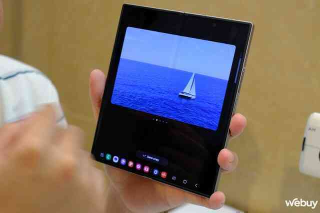 Galaxy Z Fold6 và Z Flip6 sở hữu tính năng Galaxy AI nào mà Galaxy S24 không có?- Ảnh 3. Galaxy Z Fold6 và Z Flip6 sở hữu tính năng Galaxy AI nào mà Galaxy S24 không có?- Ảnh 3.