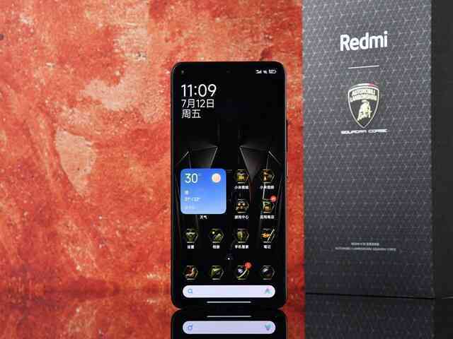 Cận cảnh rõ nét điện thoại Lamborghini của Xiaomi: Thiết kế cao cấp, hầm hố, hiệu năng cực mạnh- Ảnh 12. Cận cảnh rõ nét điện thoại Lamborghini của Xiaomi: Thiết kế cao cấp, hầm hố, hiệu năng cực mạnh- Ảnh 12.