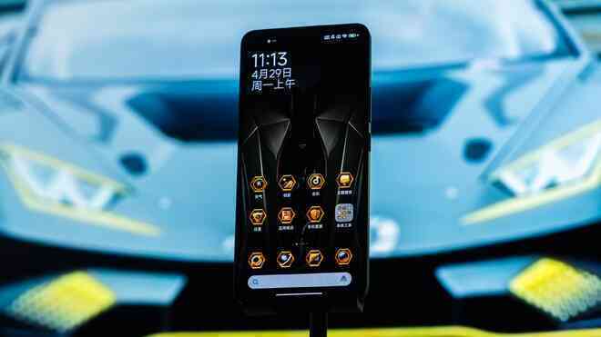 Cận cảnh rõ nét điện thoại Lamborghini của Xiaomi: Thiết kế cao cấp, hầm hố, hiệu năng cực mạnh- Ảnh 28. Cận cảnh rõ nét điện thoại Lamborghini của Xiaomi: Thiết kế cao cấp, hầm hố, hiệu năng cực mạnh- Ảnh 28.