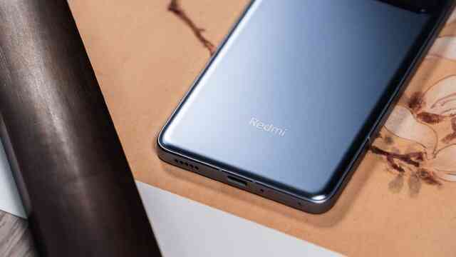 Ảnh thực tế Xiaomi Redmi K70 Ultra: Chip Dimensity 9300+ mạnh hơn cả Snapdragon 8 Gen 3, giá chỉ 9 triệu đồng- Ảnh 6. Ảnh thực tế Xiaomi Redmi K70 Ultra: Chip Dimensity 9300+ mạnh hơn cả Snapdragon 8 Gen 3, giá chỉ 9 triệu đồng- Ảnh 6.